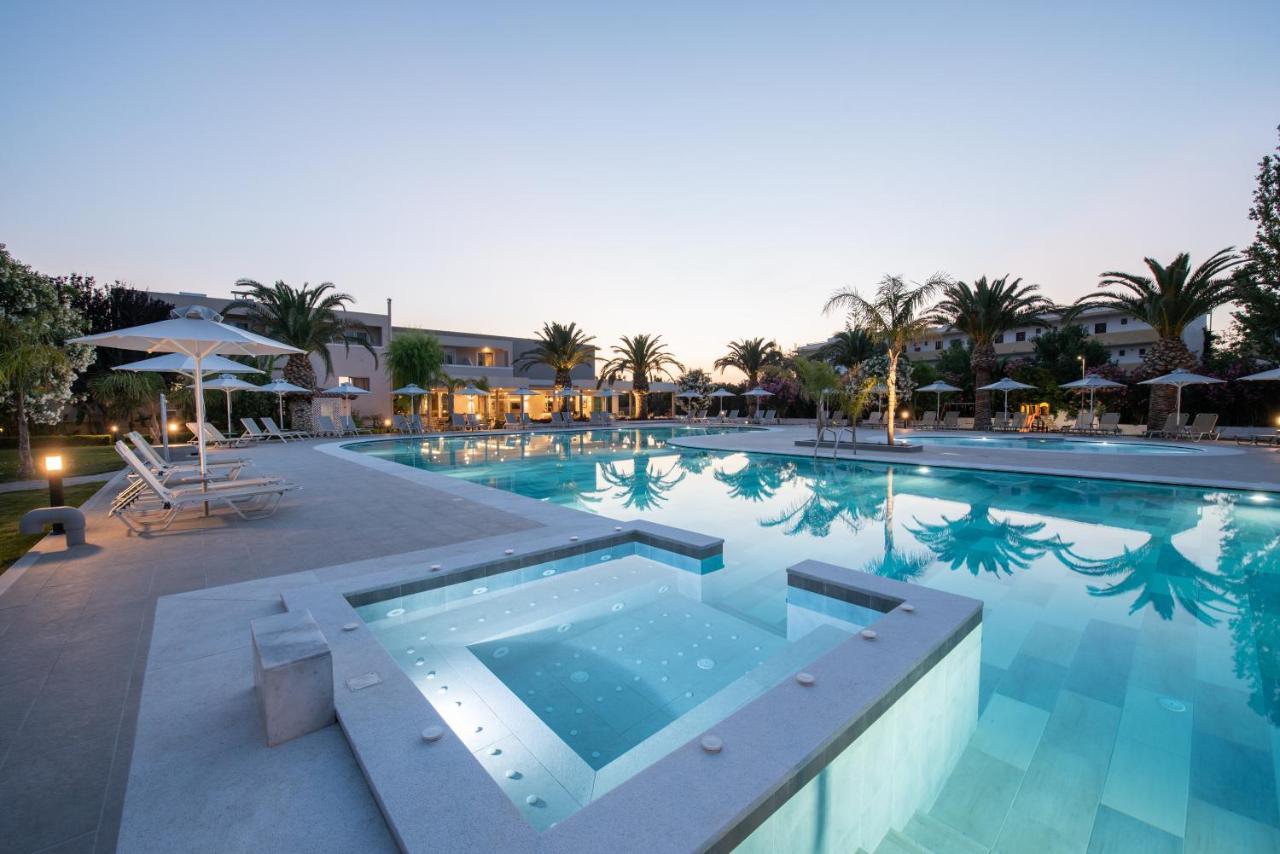 Hotel Esperia Marmari  Exteriör bild