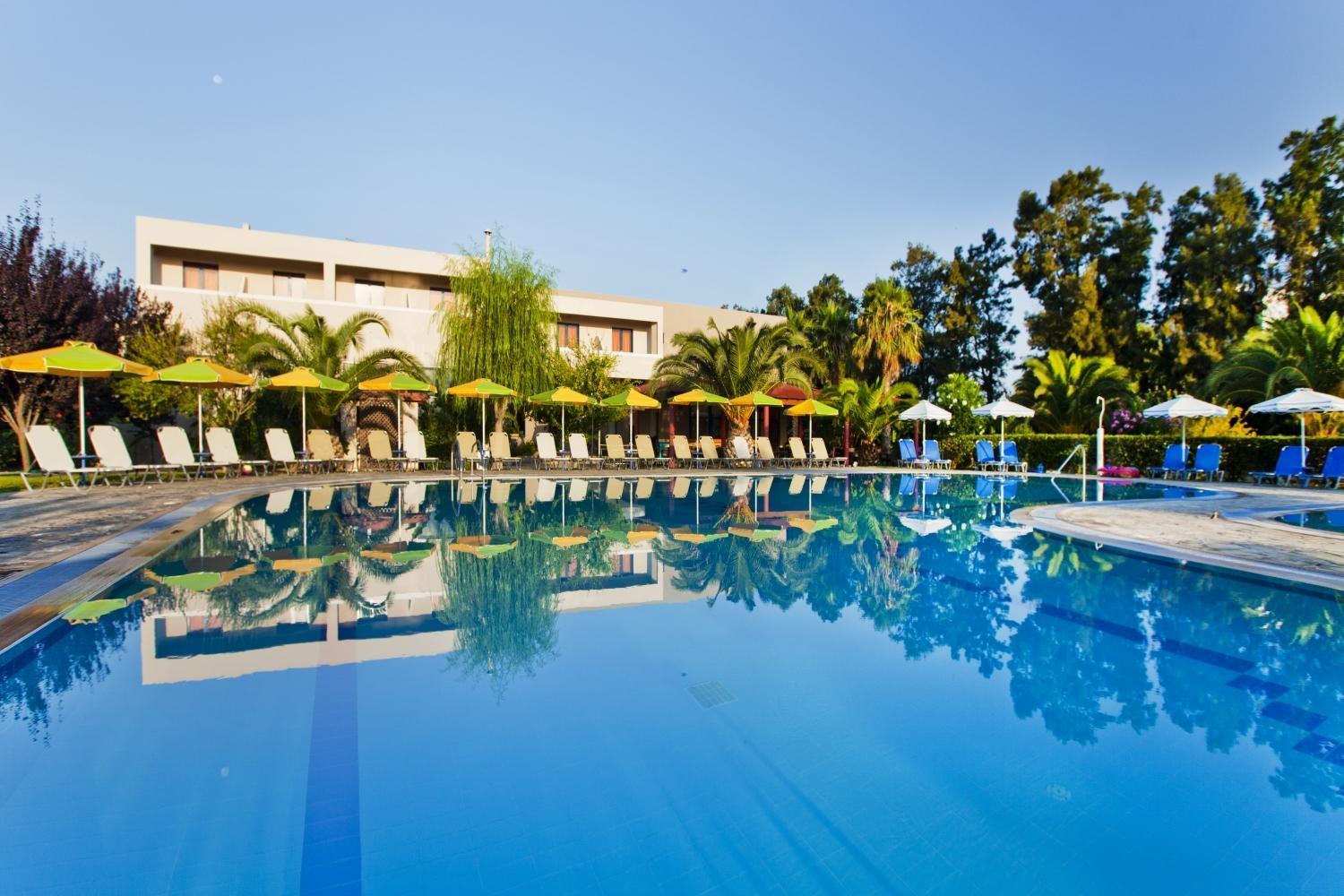 Hotel Esperia Marmari  Exteriör bild